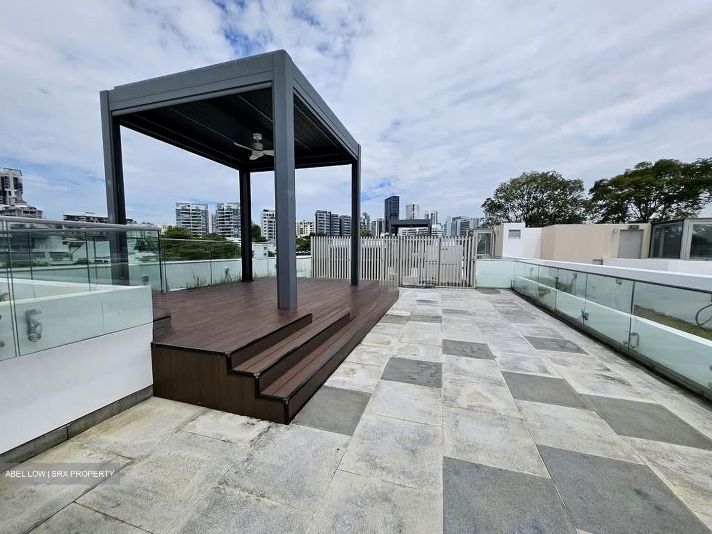 White House Residences (D10), Condominium #557109591